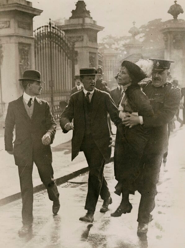 Emmeline Pankhurst's arrest at Buckingham Palace by Central Press