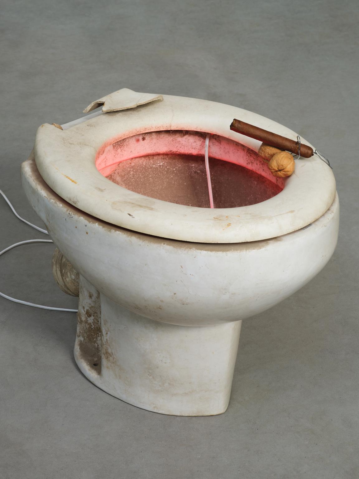 Inferno by Sarah Lucas