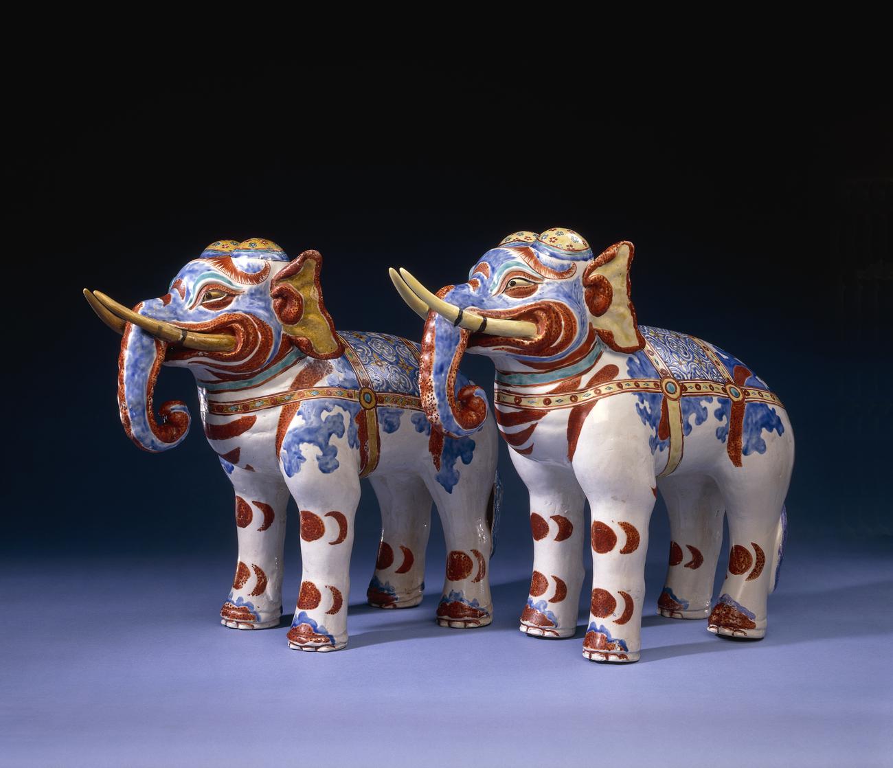 Kakiemon elephant