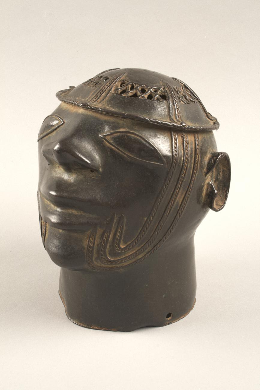 Lower Niger Bronzes: figure