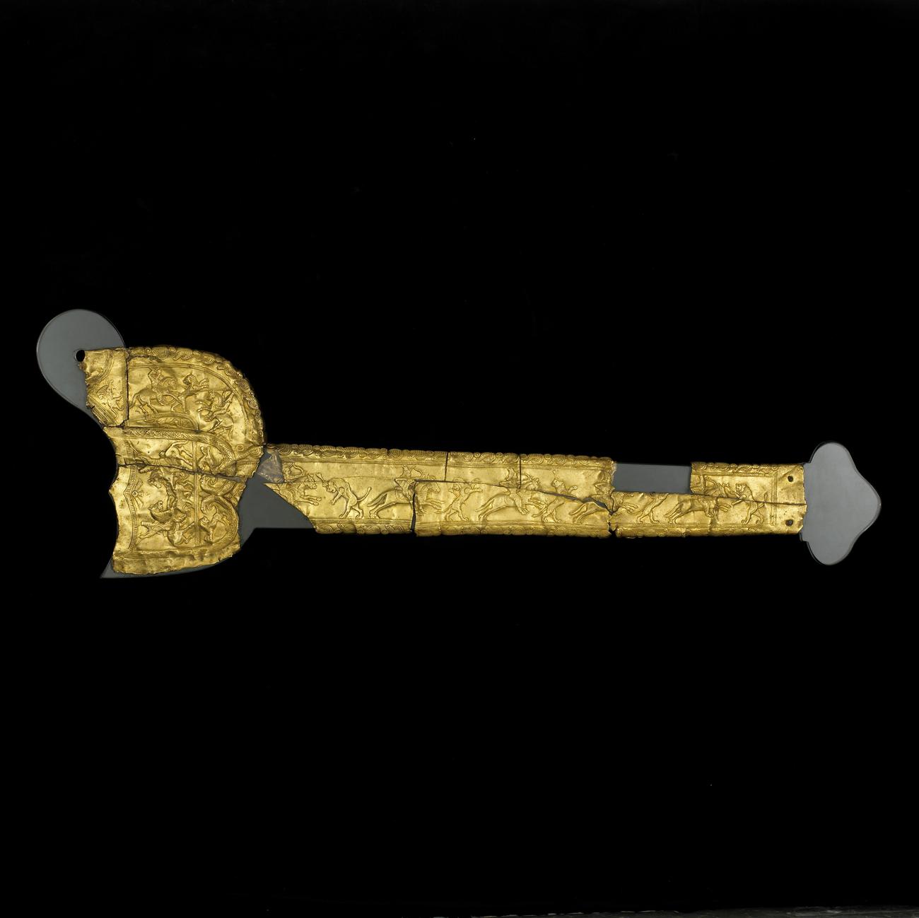 Oxus Treasure: sword-sheath