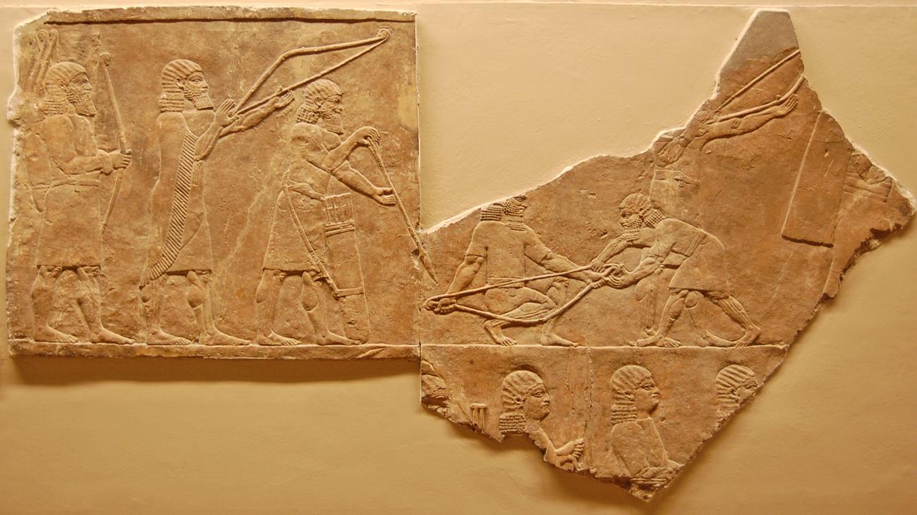 Relief of a lion hunt