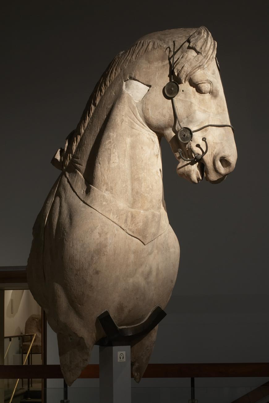 The Mausoleum at Halicarnassus: statue